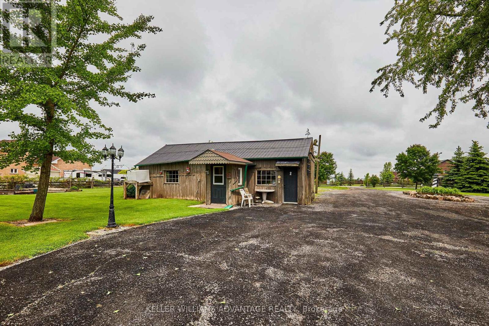 267 Mcgill Drive, Kawartha Lakes (Ops), Ontario  K9V 4R4 - Photo 40 - X12202861