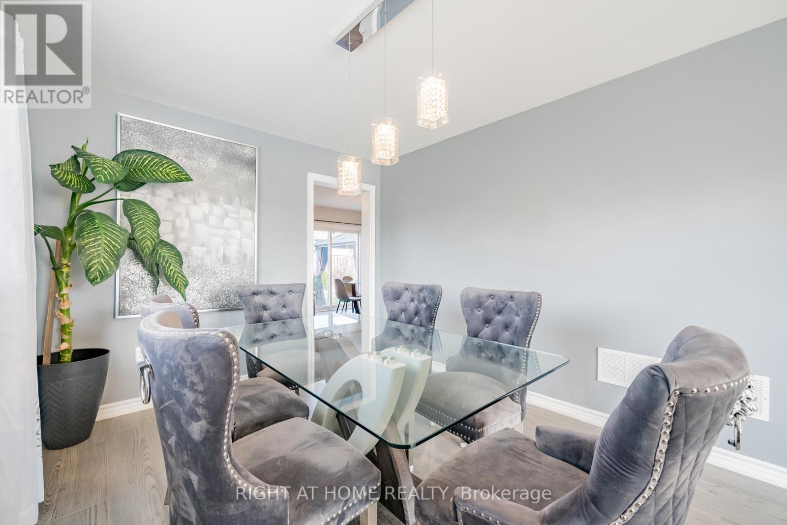38 Claxton Crescent, Kawartha Lakes (Lindsay), Ontario  K9V 0N2 - Photo 11 - X12202966
