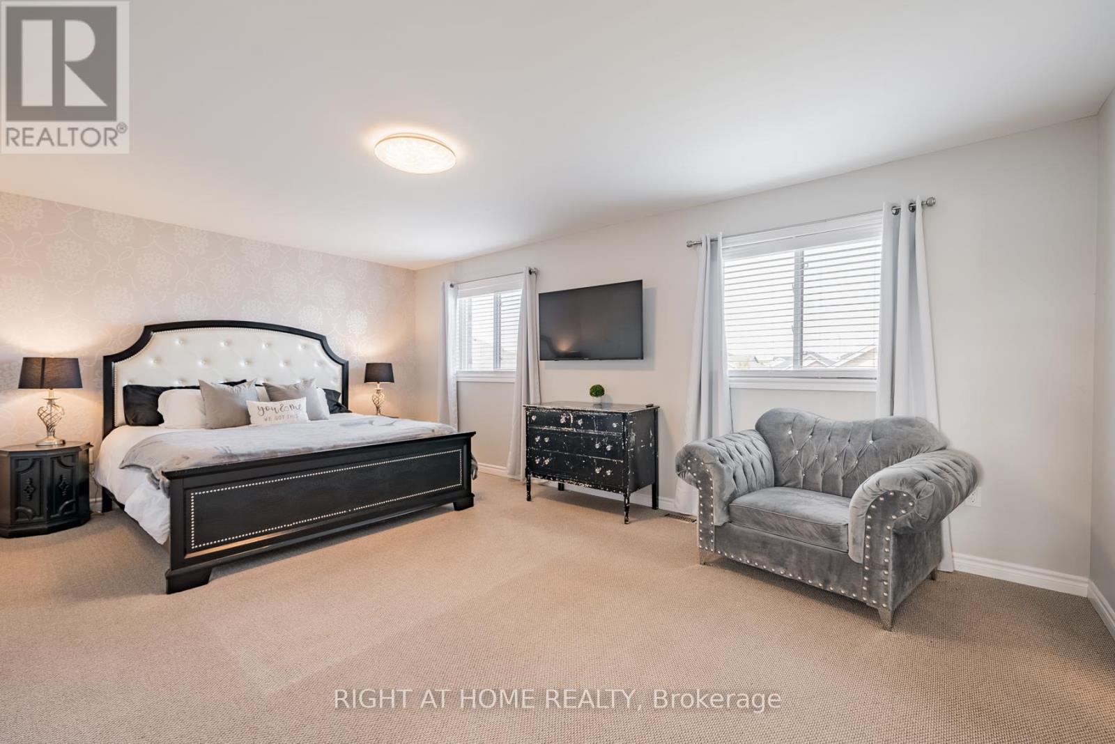 38 Claxton Crescent, Kawartha Lakes (Lindsay), Ontario  K9V 0N2 - Photo 24 - X12202966