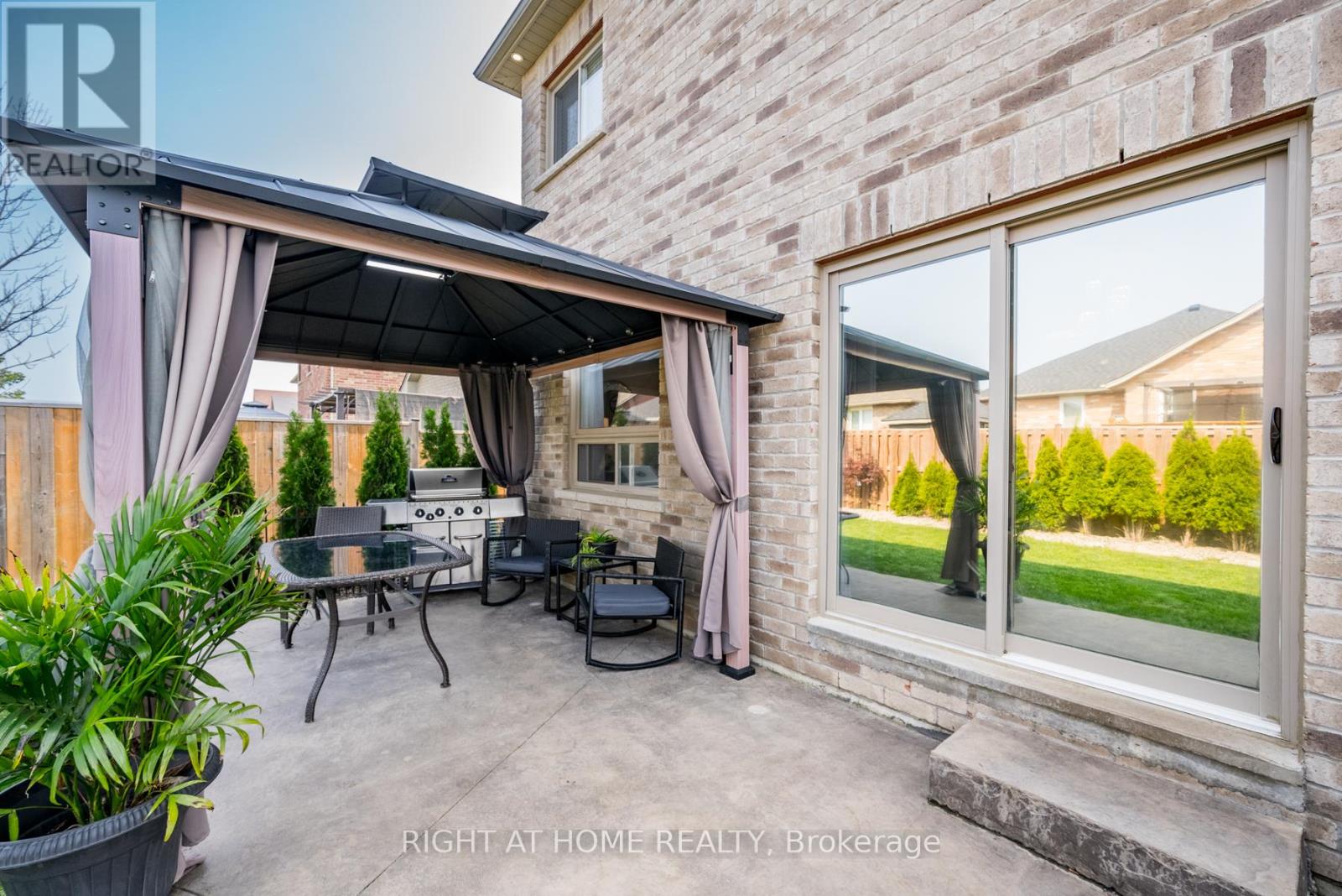 38 Claxton Crescent, Kawartha Lakes (Lindsay), Ontario  K9V 0N2 - Photo 38 - X12202966