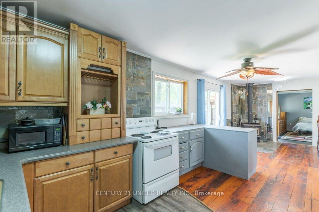 2117 2nd Line E, Trent Hills (Campbellford), Ontario  K0L 1L0 - Photo 10 - X12203090