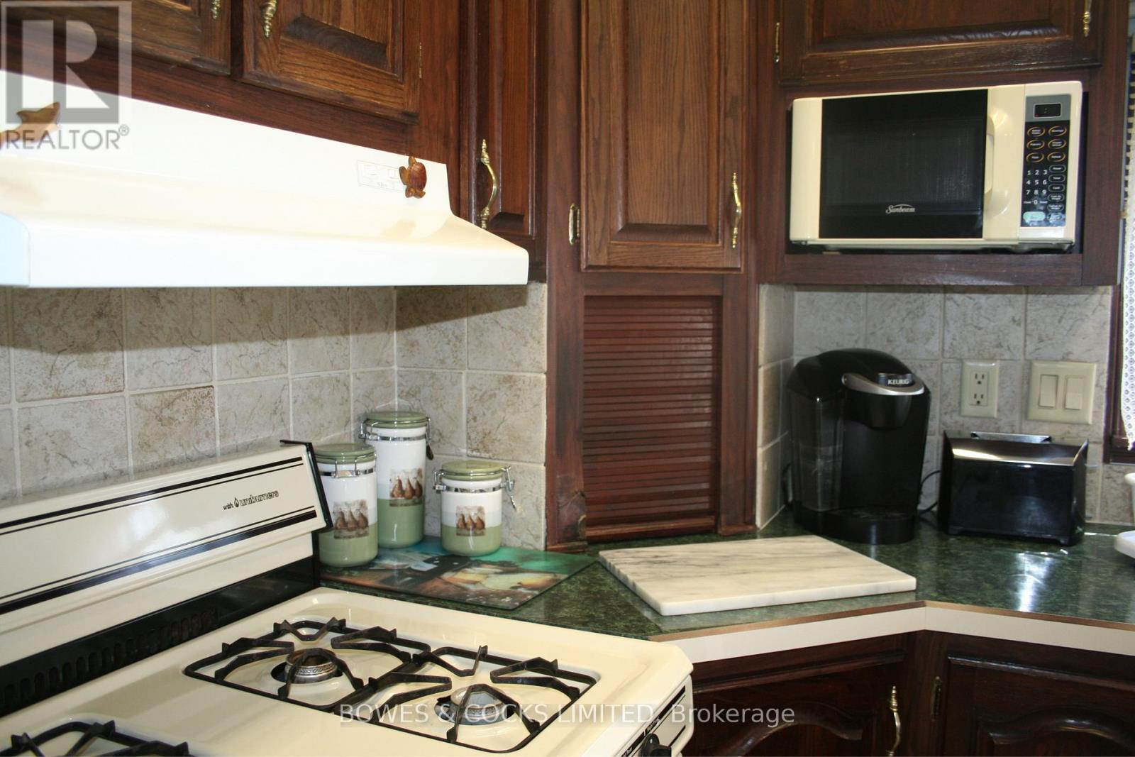 13 Trillium Drive, Otonabee-South Monaghan, Ontario  K0L 2G0 - Photo 10 - X12204210