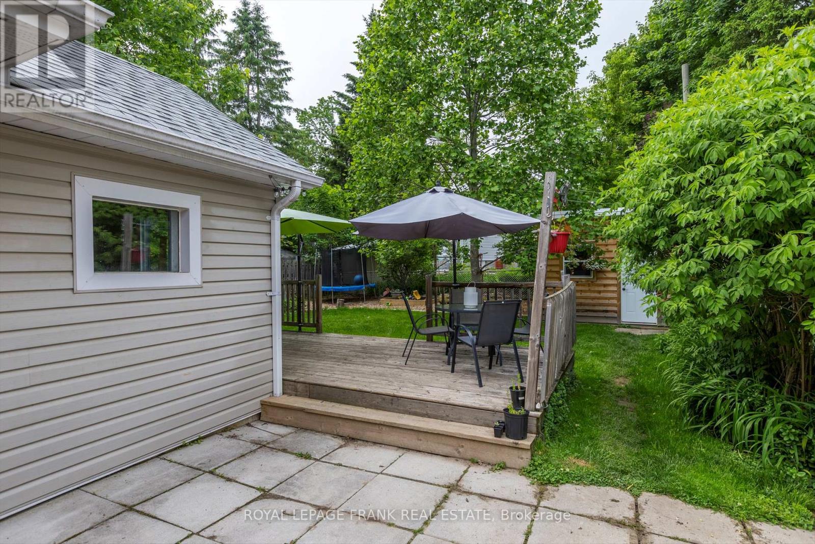224 Munroe Avenue, Peterborough East (Central), Ontario  K9H 1H8 - Photo 38 - X12204522