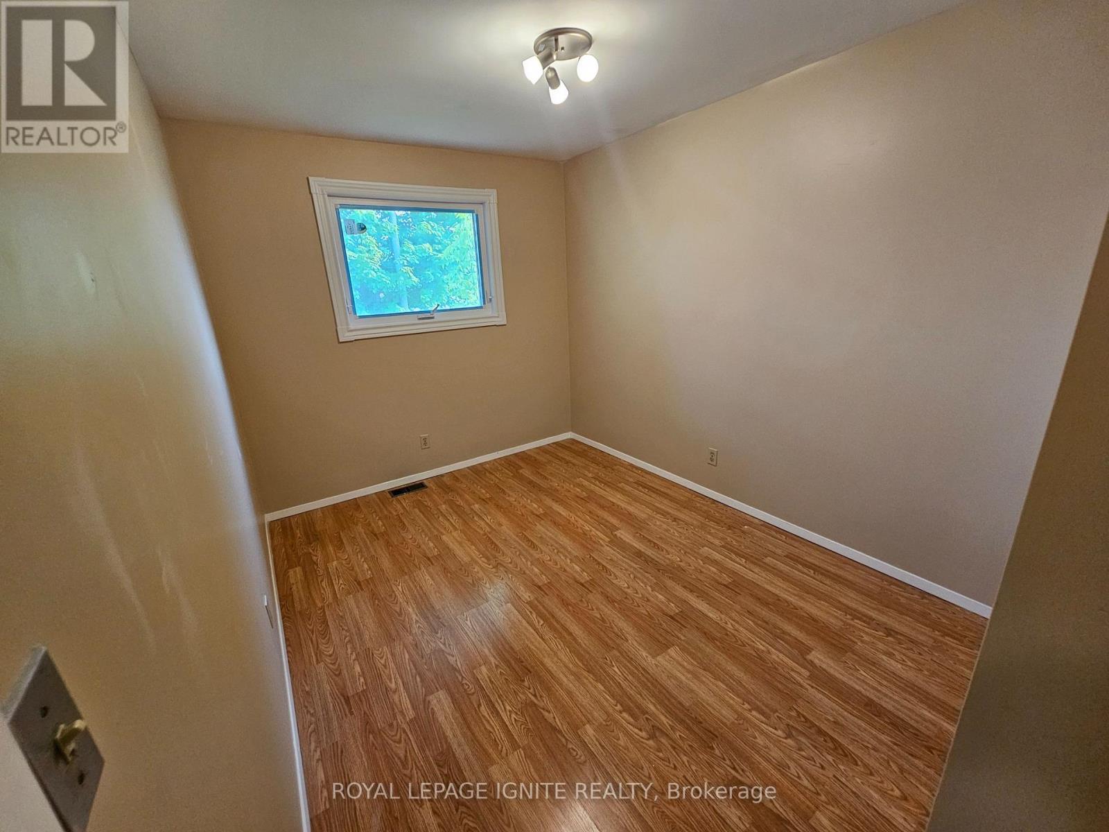 253 Woodland Drive N, Selwyn, Ontario  K9L 1P2 - Photo 4 - X12204506