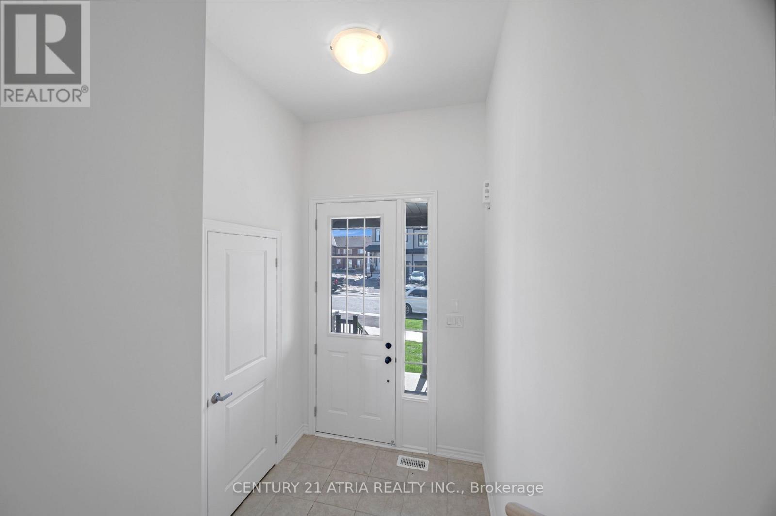 745 Carpenter Trail, Peterborough North (North), Ontario  K9K 0J3 - Photo 4 - X12204585