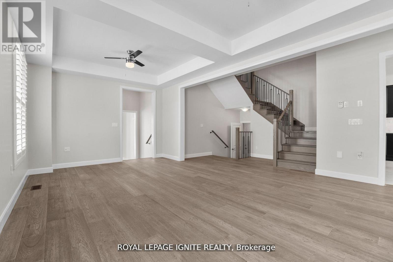 641 Lemay Grove, Peterborough (Northcrest), Ontario  K9K 0G9 - Photo 6 - X12204646