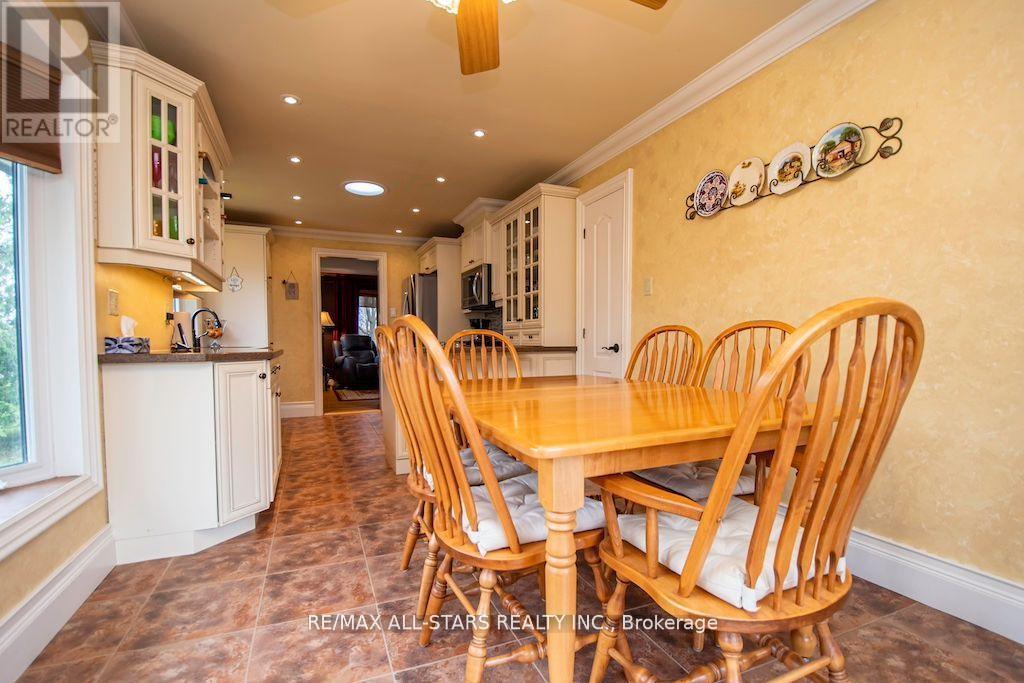 690 Post Road, Kawartha Lakes (Ops), Ontario  K0L 2X0 - Photo 13 - X12204683