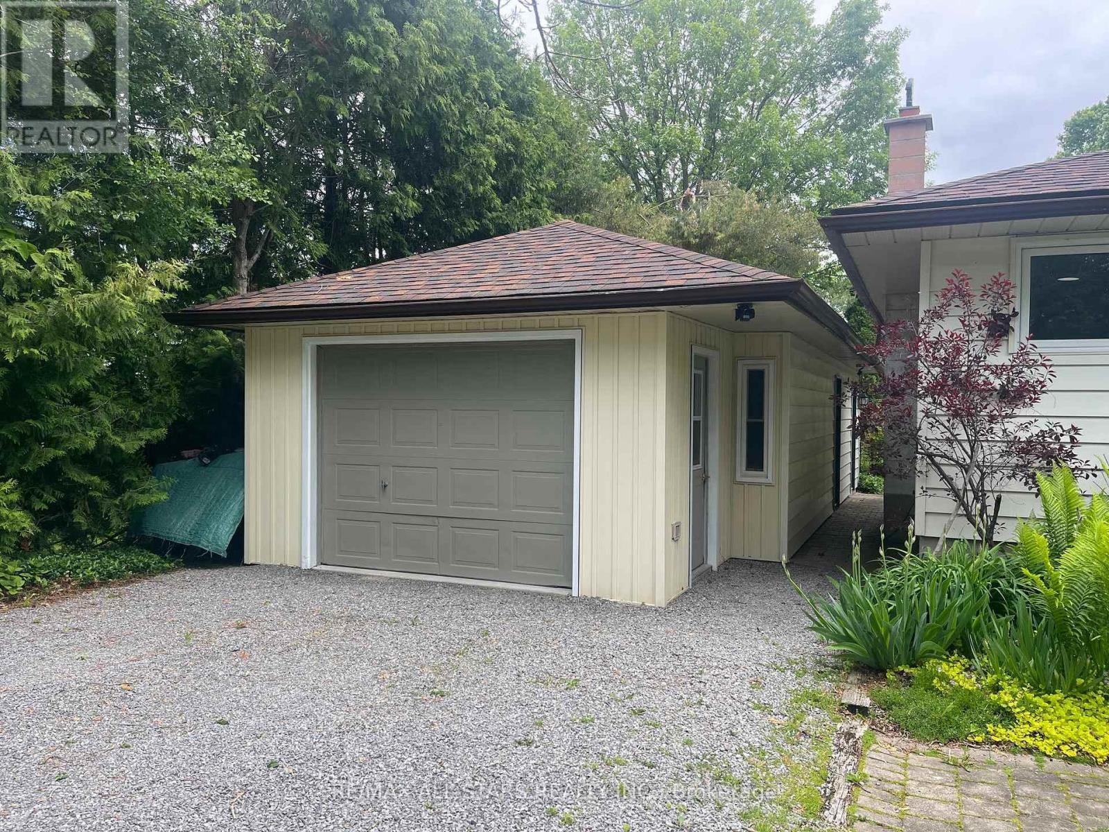 690 Post Road, Kawartha Lakes (Ops), Ontario  K0L 2X0 - Photo 2 - X12204683