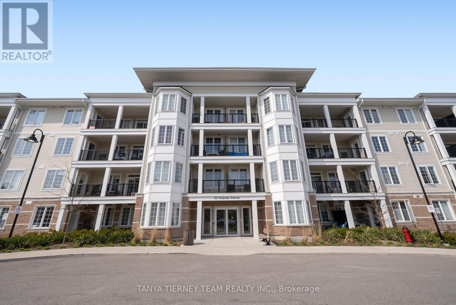 114 - 65 Shipway Avenue, Clarington (Newcastle), Ontario  L1B 0B7 - Photo 1 - E12204766