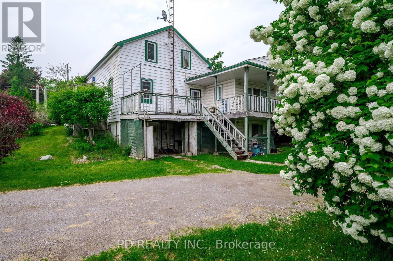 2449 Queen Mary Street, Cavan Monaghan (Cavan Twp), Ontario  L0A 1C0 - Photo 21 - X12205016