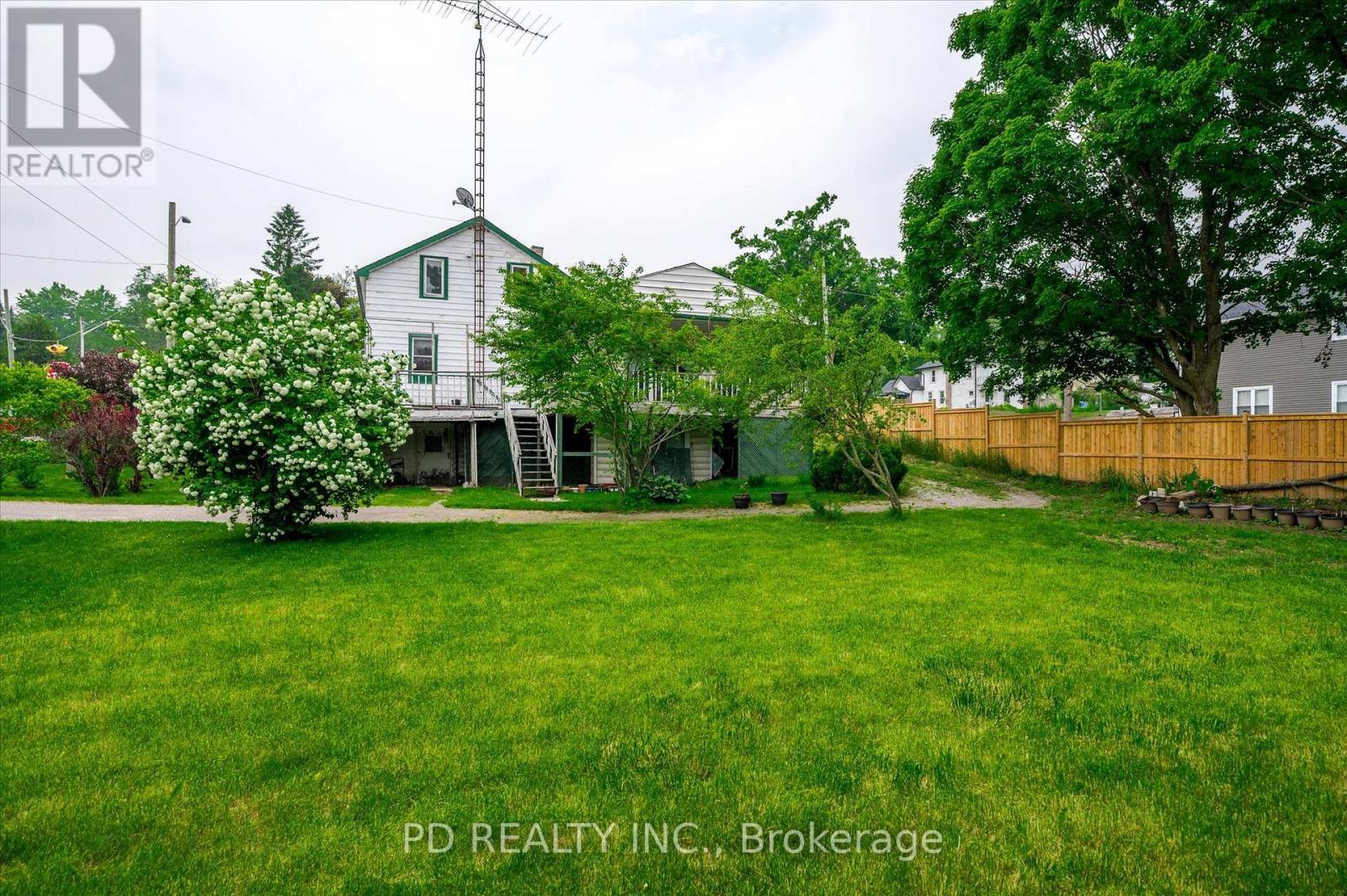2449 Queen Mary Street, Cavan Monaghan (Cavan Twp), Ontario  L0A 1C0 - Photo 46 - X12205016