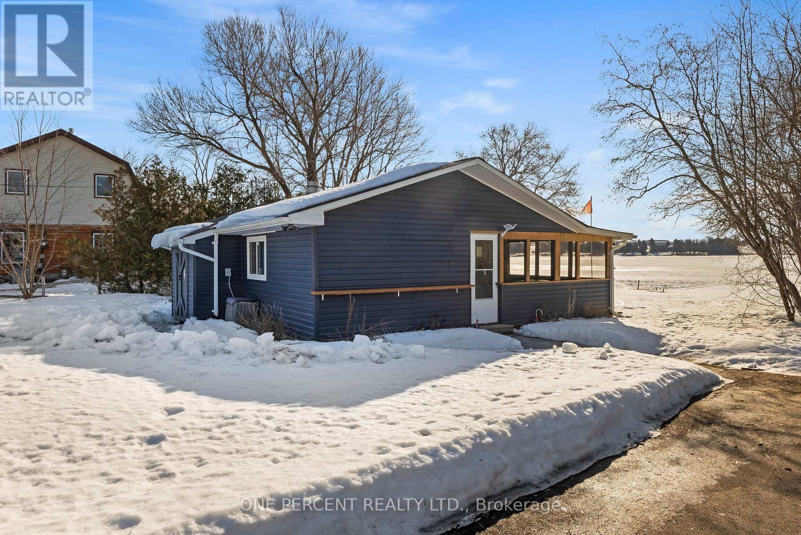 9 Charlotte Crescent, Kawartha Lakes (Emily), Ontario  K0L 2W0 - Photo 3 - X12205478