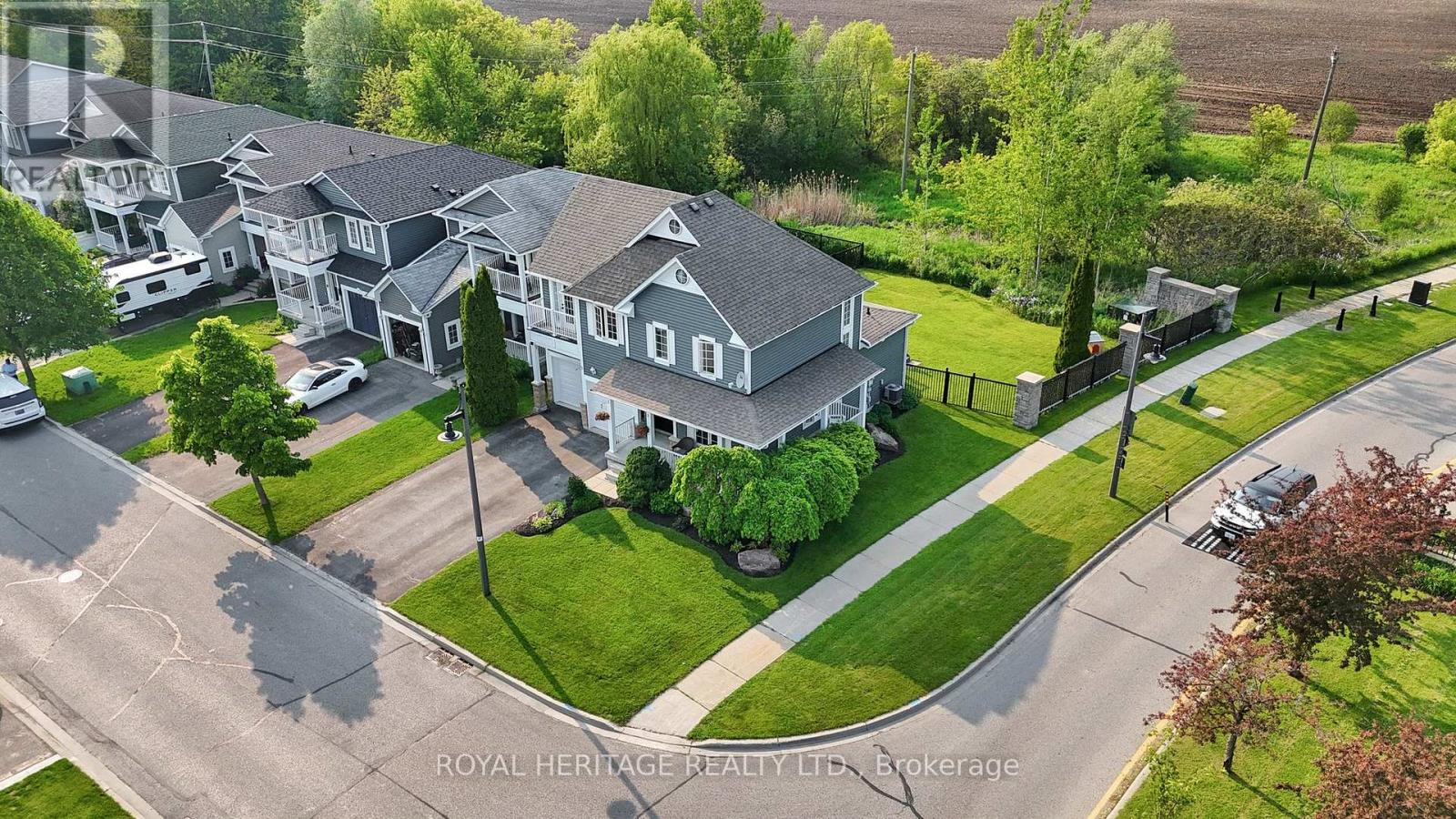 2 Milligan Street, Clarington (Newcastle), Ontario  L1B 1R2 - Photo 2 - E12205887