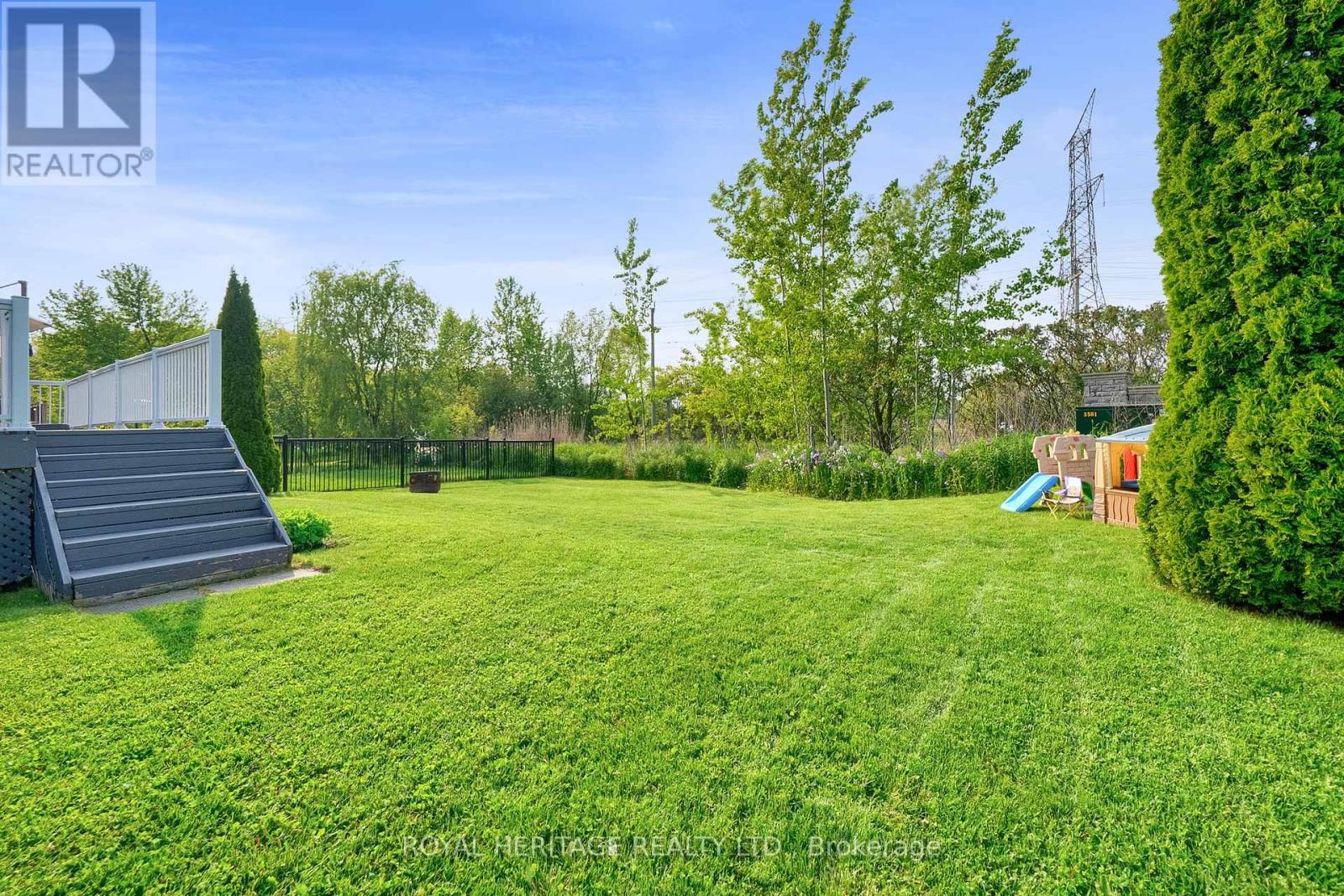 2 Milligan Street, Clarington (Newcastle), Ontario  L1B 1R2 - Photo 45 - E12205887