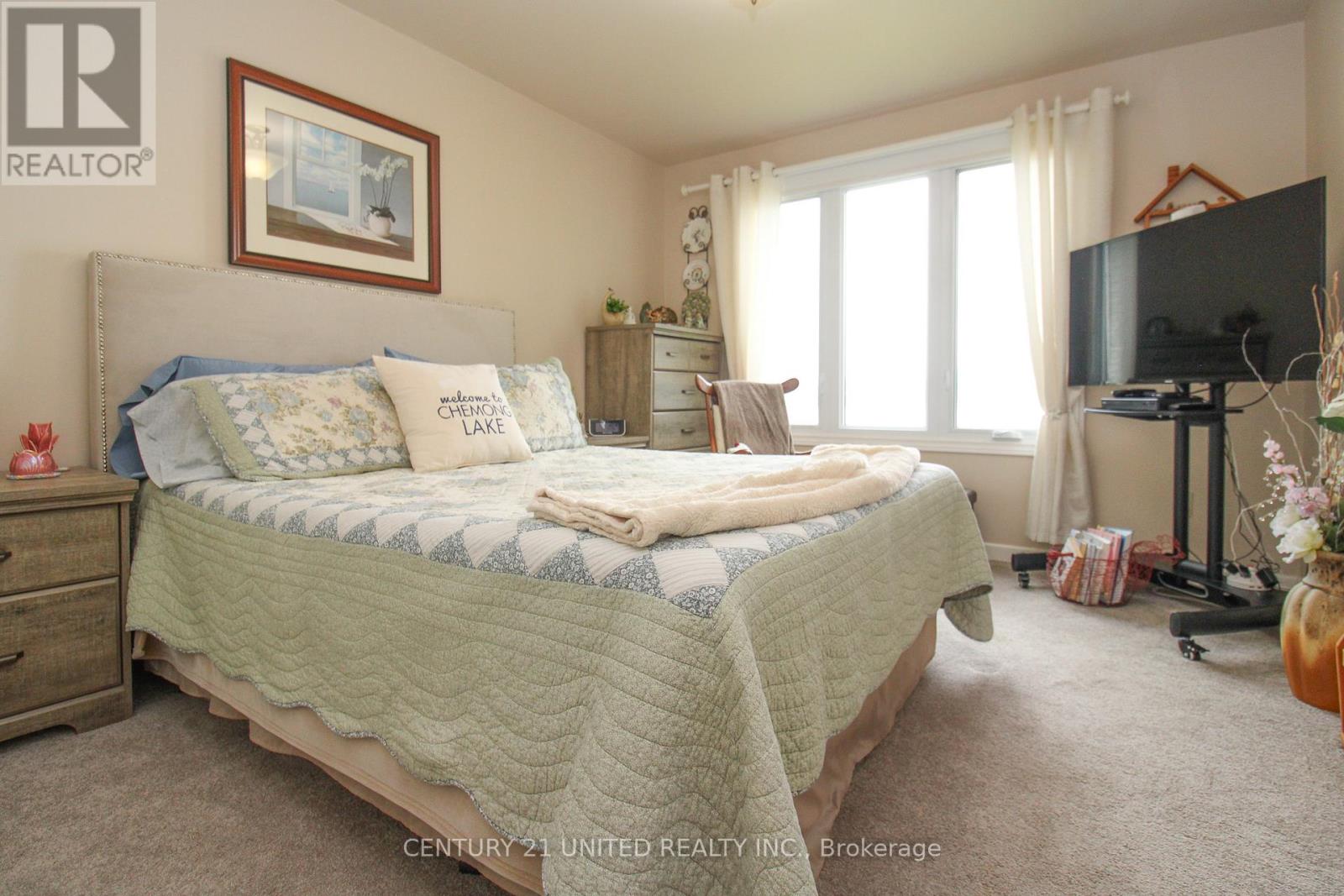 219 Arnott Drive, Selwyn, Ontario  K0L 1T0 - Photo 14 - X12206287