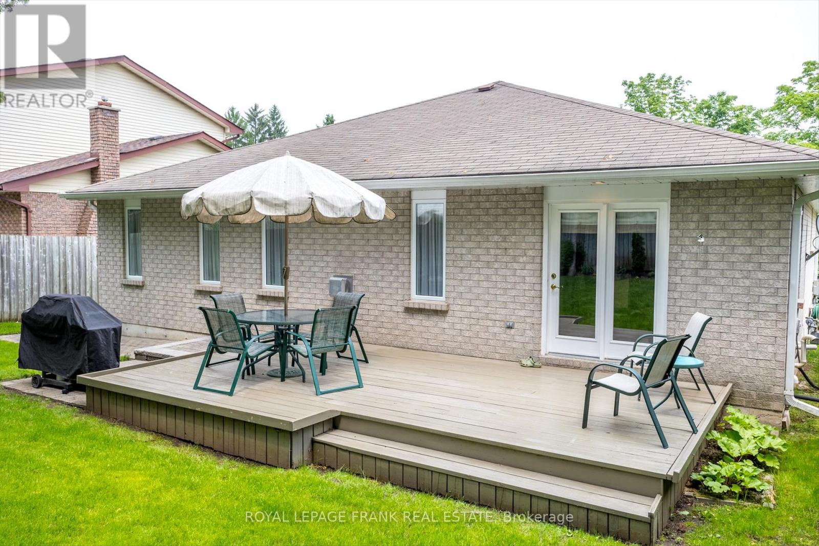 1083 Danita Boulevard, Peterborough West (North), Ontario  K9J 7K7 - Photo 47 - X12206355