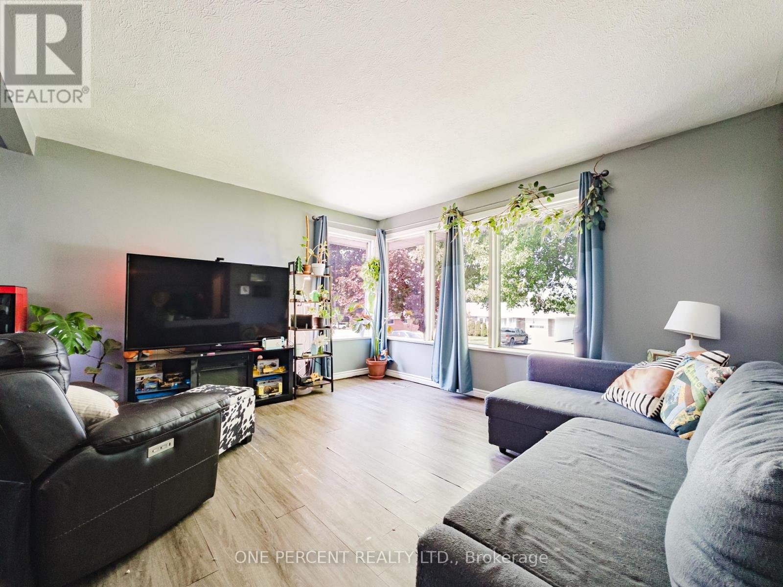 155 Cromwell Street, Trent Hills (Campbellford), Ontario  K0L 1L0 - Photo 21 - X12206114