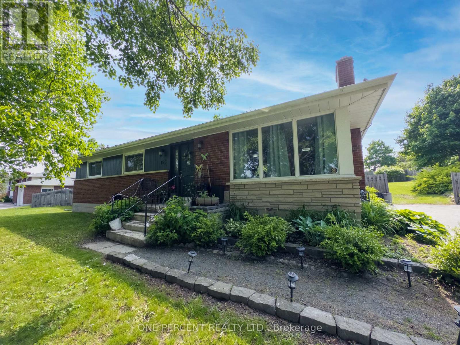 155 Cromwell Street, Trent Hills (Campbellford), Ontario  K0L 1L0 - Photo 3 - X12206114