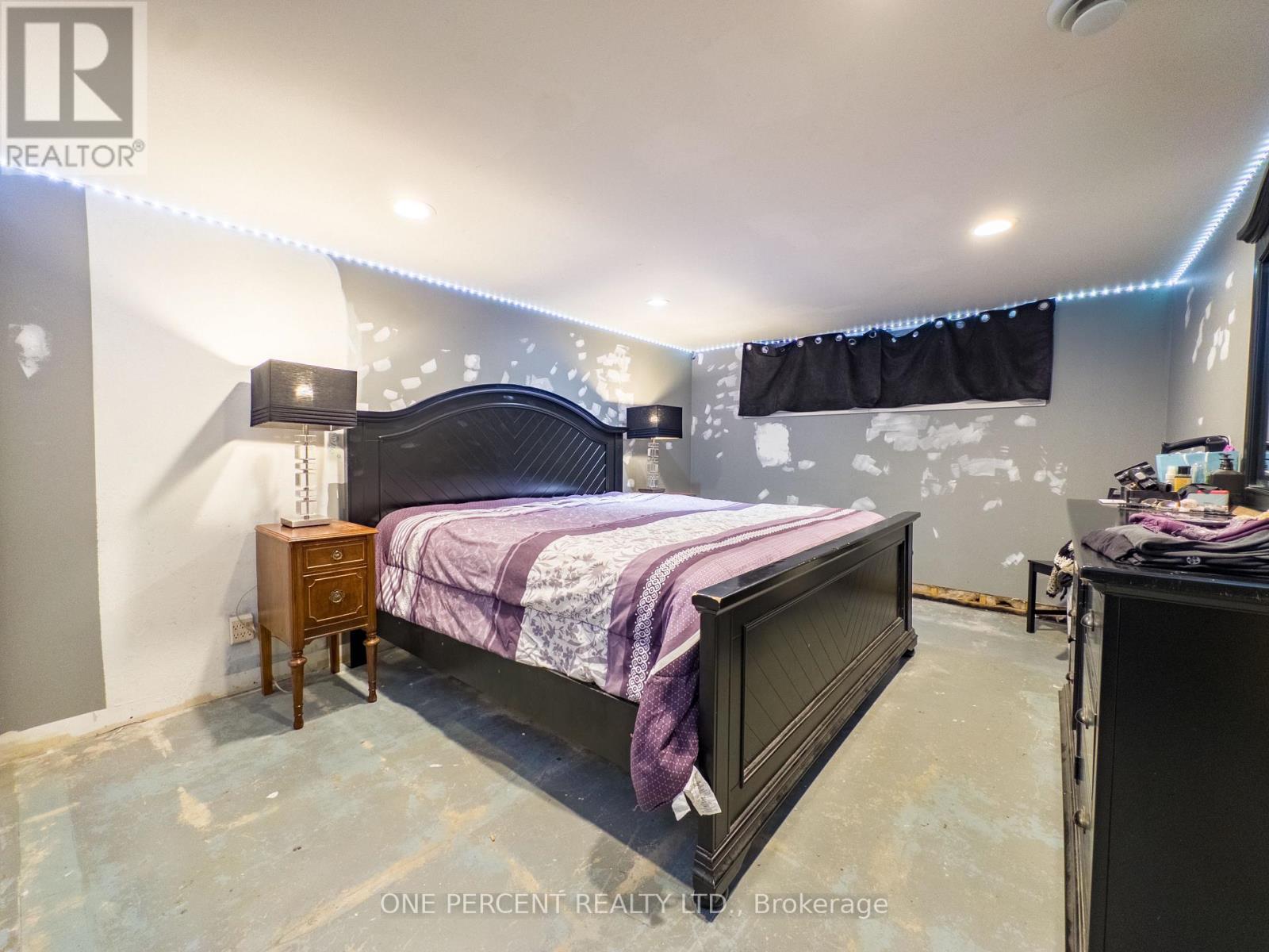 155 Cromwell Street, Trent Hills (Campbellford), Ontario  K0L 1L0 - Photo 32 - X12206114