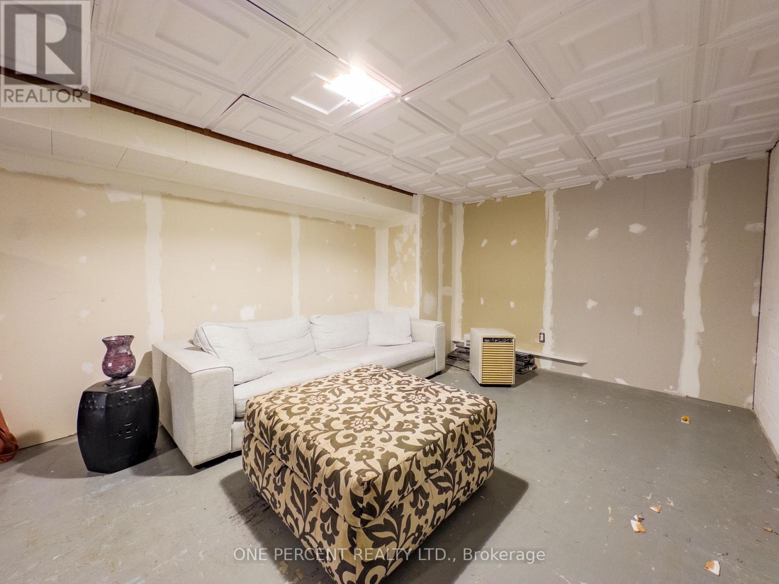 155 Cromwell Street, Trent Hills (Campbellford), Ontario  K0L 1L0 - Photo 34 - X12206114