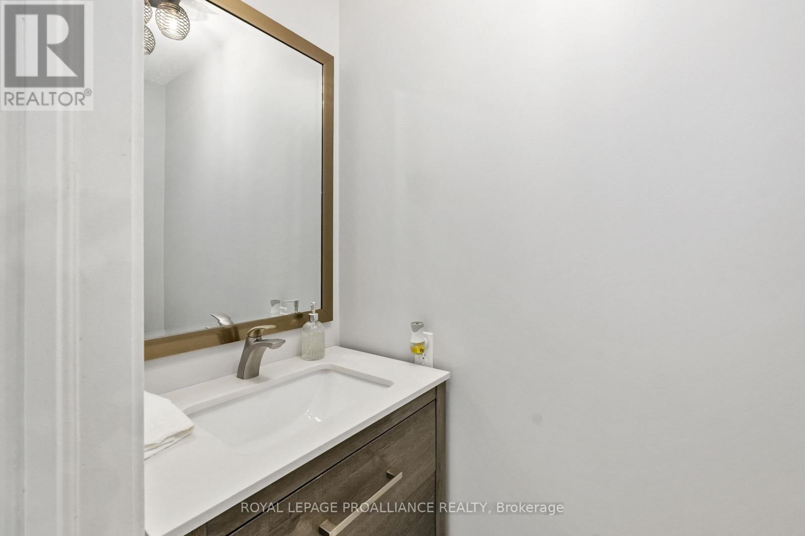 773 Belmont Township 4th Line, Havelock-Belmont-Methuen (Belmont-Methuen), Ontario  K0L 1Z0 - Photo 16 - X12206564
