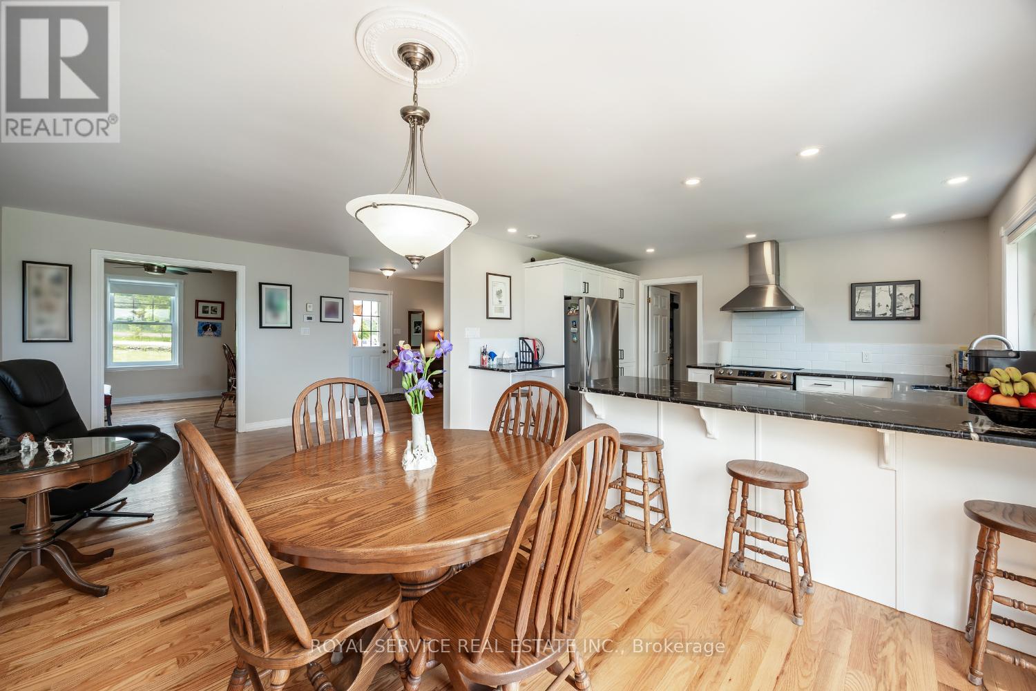 495 County Rd 21 Road, Cavan Monaghan, Ontario  L0A 1G0 - Photo 11 - X12207165