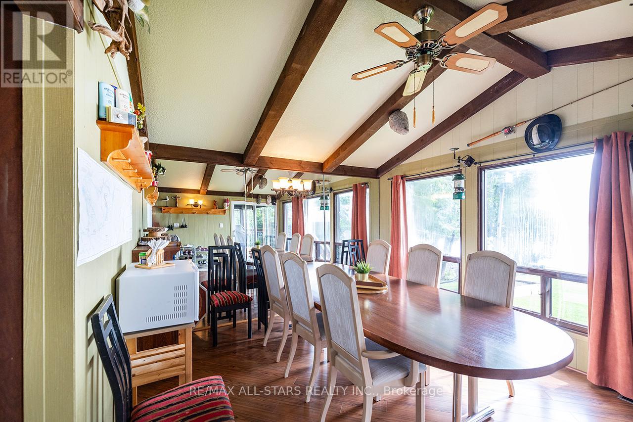 38 Riverside Drive, Kawartha Lakes (Lindsay), Ontario  K9V 0H6 - Photo 12 - X12207236