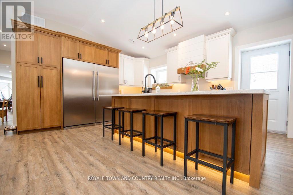 829 Peace Road, Kawartha Lakes (Emily), Ontario  K0L 2W0 - Photo 12 - X12207385