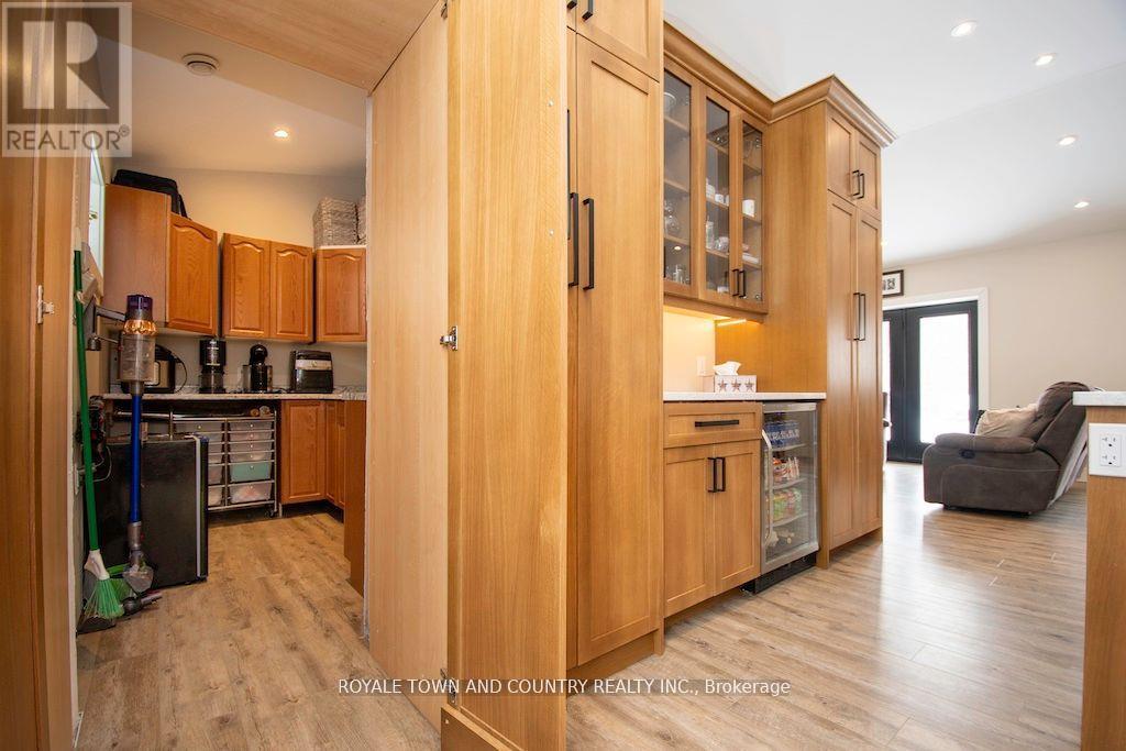 829 Peace Road, Kawartha Lakes (Emily), Ontario  K0L 2W0 - Photo 15 - X12207385