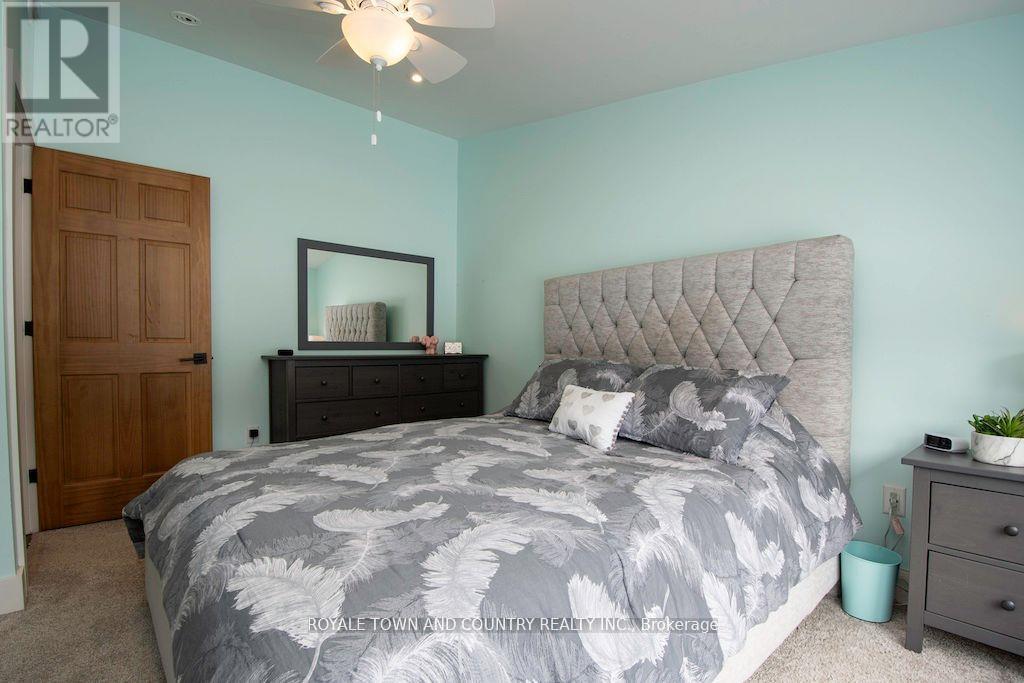 829 Peace Road, Kawartha Lakes (Emily), Ontario  K0L 2W0 - Photo 25 - X12207385