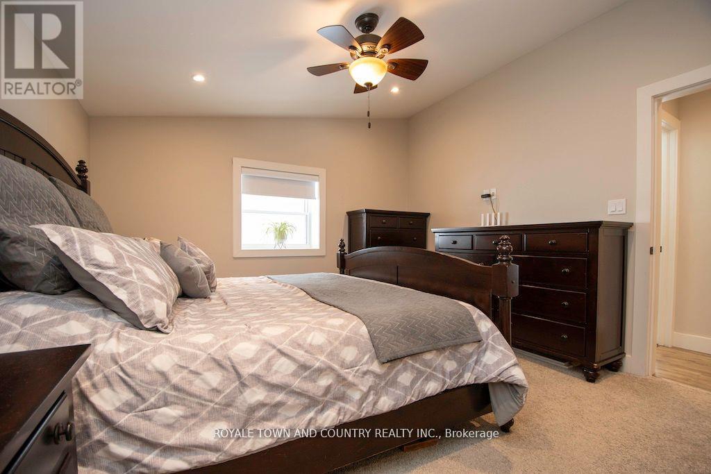 829 Peace Road, Kawartha Lakes (Emily), Ontario  K0L 2W0 - Photo 27 - X12207385