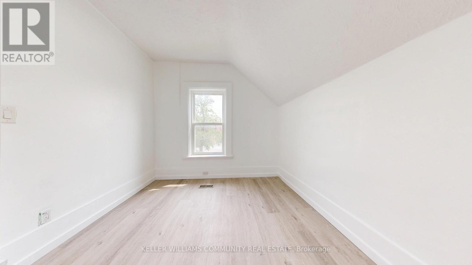 147 Park Place, Peterborough Central (South), Ontario  K9J 3V8 - Photo 28 - X12207420
