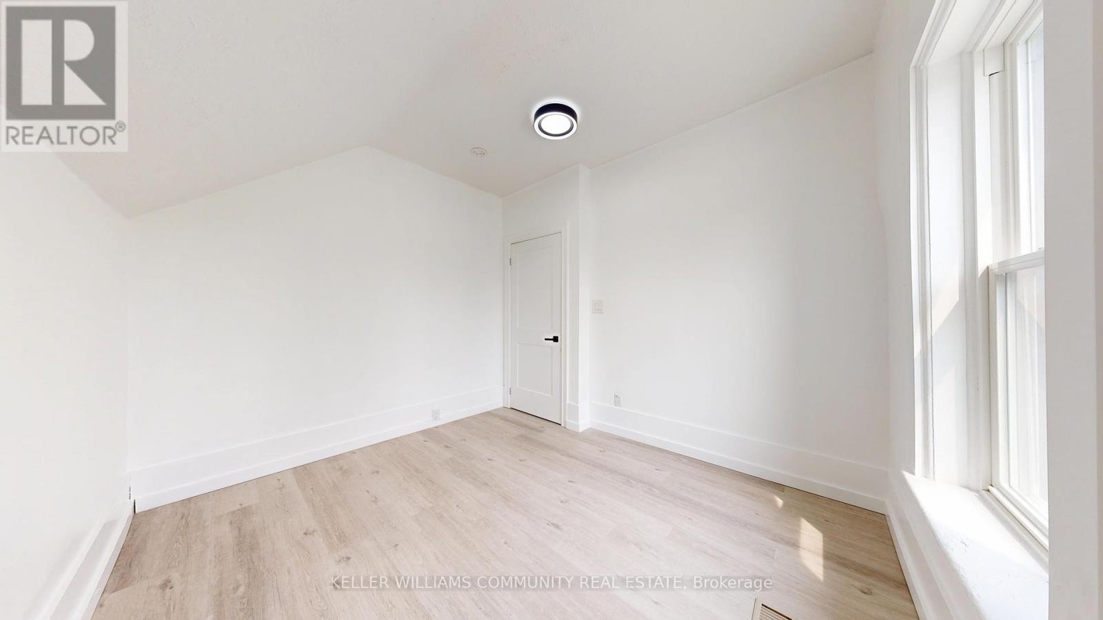 147 Park Place, Peterborough Central (South), Ontario  K9J 3V8 - Photo 32 - X12207420