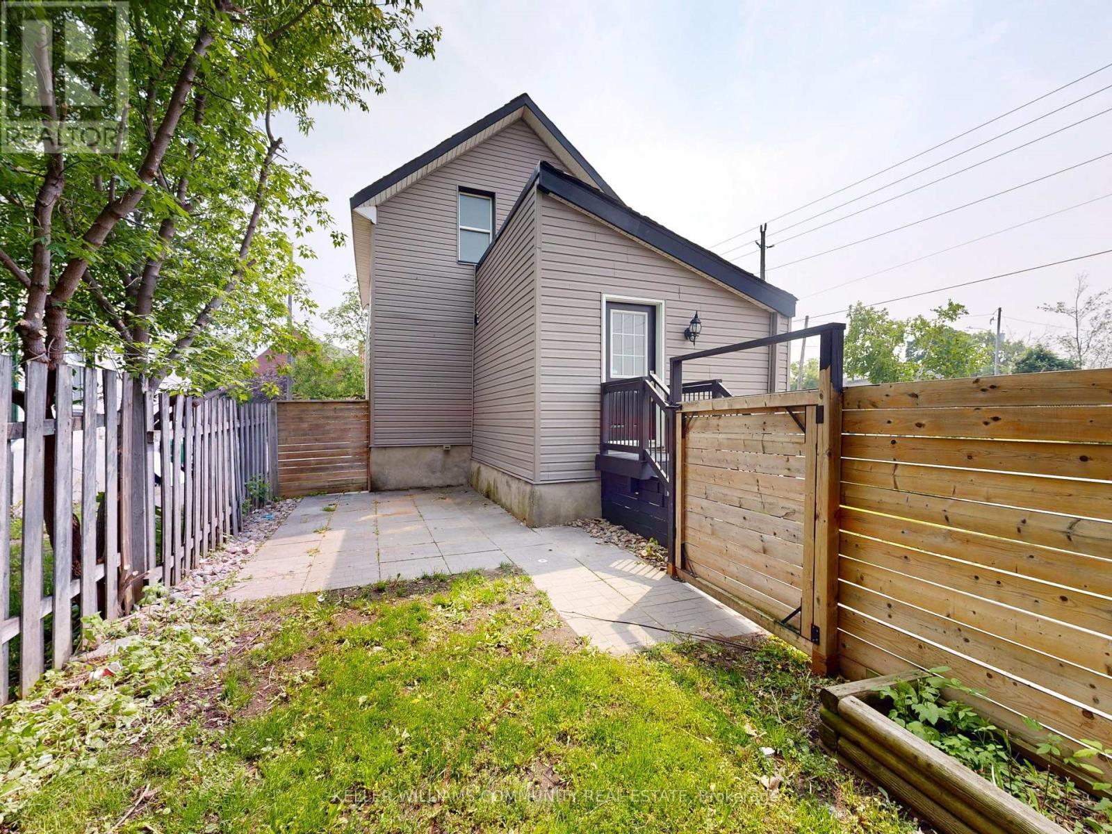 147 Park Place, Peterborough Central (South), Ontario  K9J 3V8 - Photo 35 - X12207420