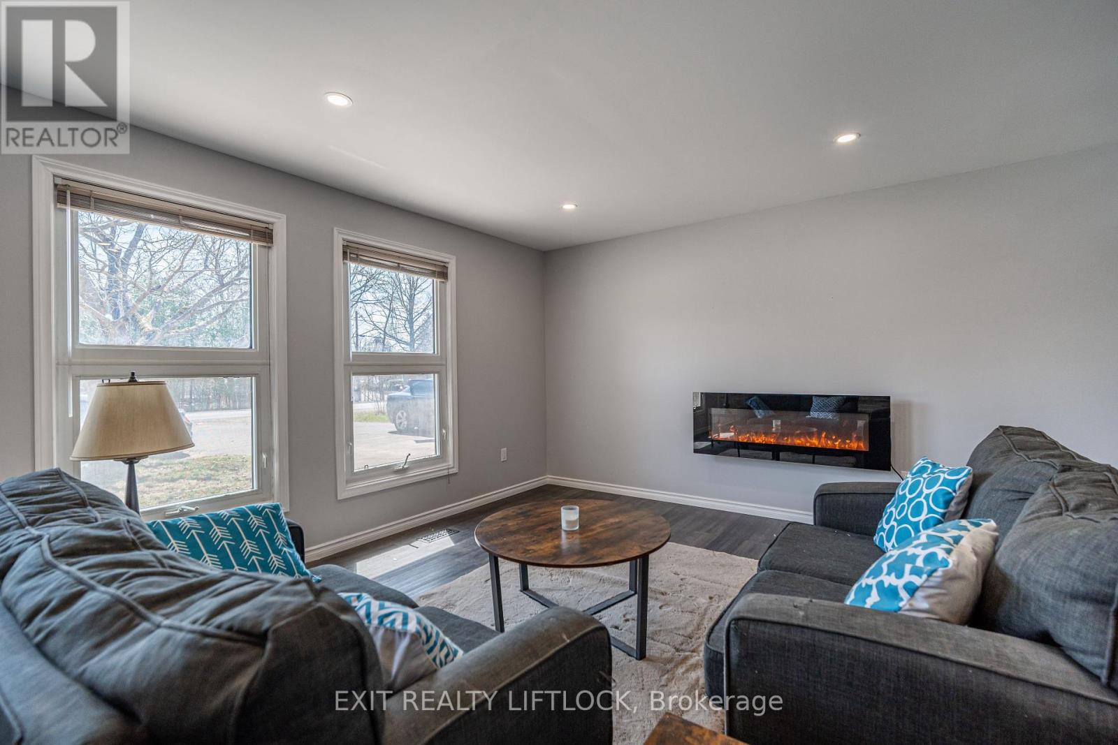 1802 Young's Point Road, Selwyn, Ontario  K0L 2H0 - Photo 12 - X12207440