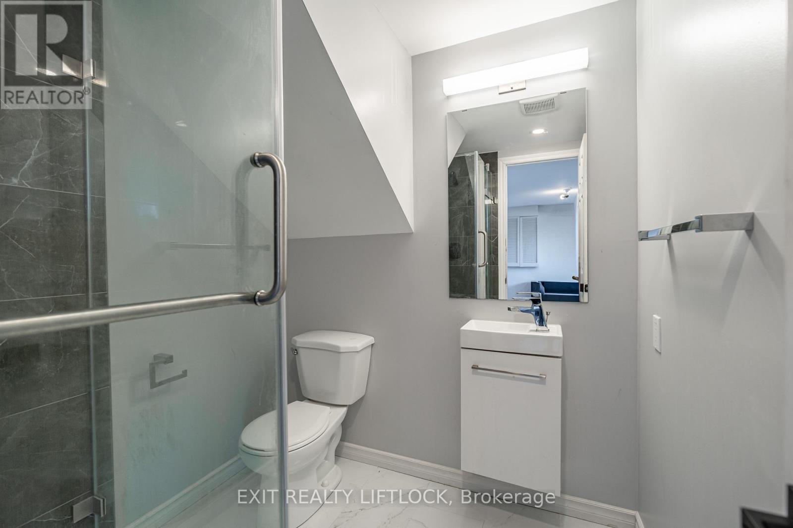 1802 Young's Point Road, Selwyn, Ontario  K0L 2H0 - Photo 24 - X12207440