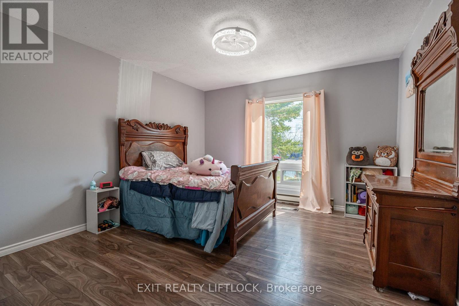 1802 Young's Point Road, Selwyn, Ontario  K0L 2H0 - Photo 28 - X12207440