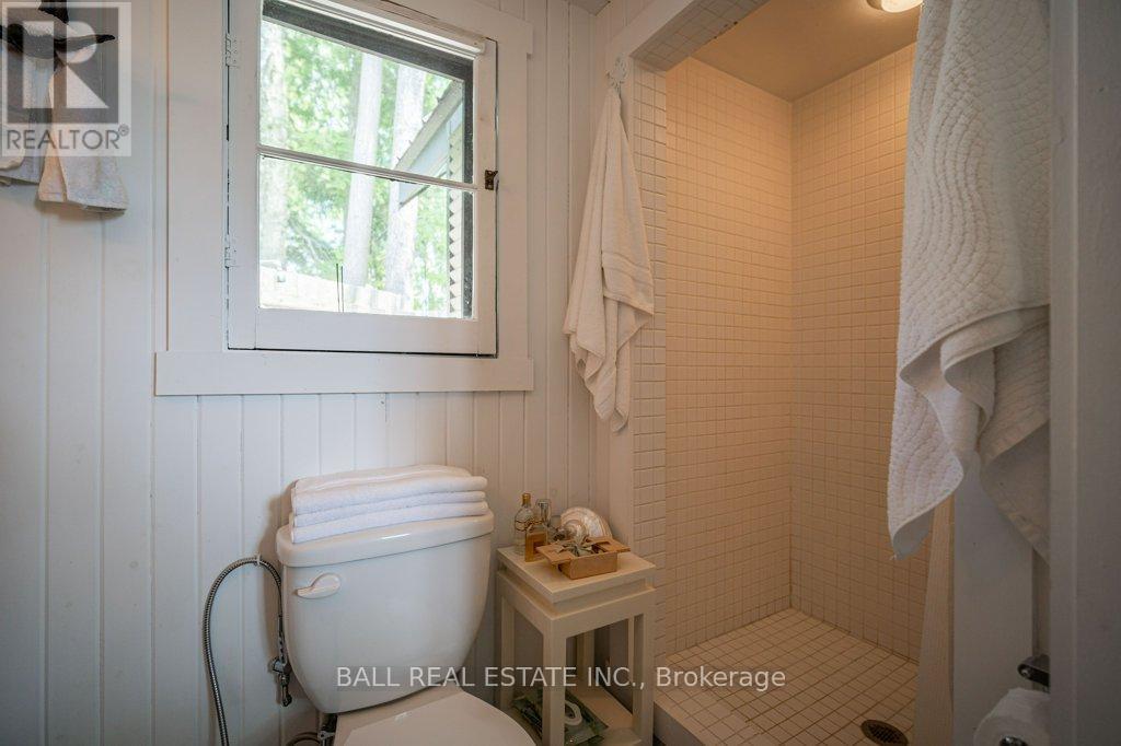 40 Fire Route 89e, North Kawartha, Ontario  K0L 1A0 - Photo 23 - X12207583