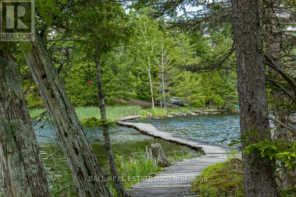 40 Fire Route 89e, North Kawartha, Ontario  K0L 1A0 - Photo 47 - X12207583