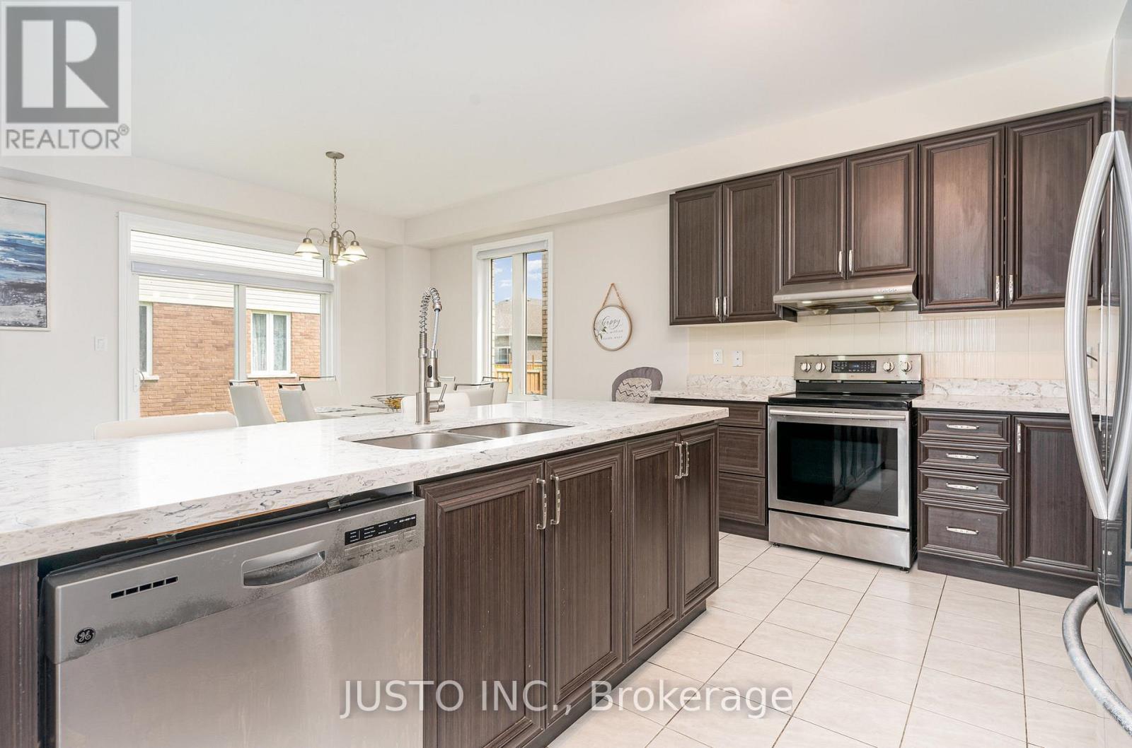 60 Paul Rexe Boulevard, Otonabee-South Monaghan, Ontario  K9J 0G4 - Photo 2 - X12207170