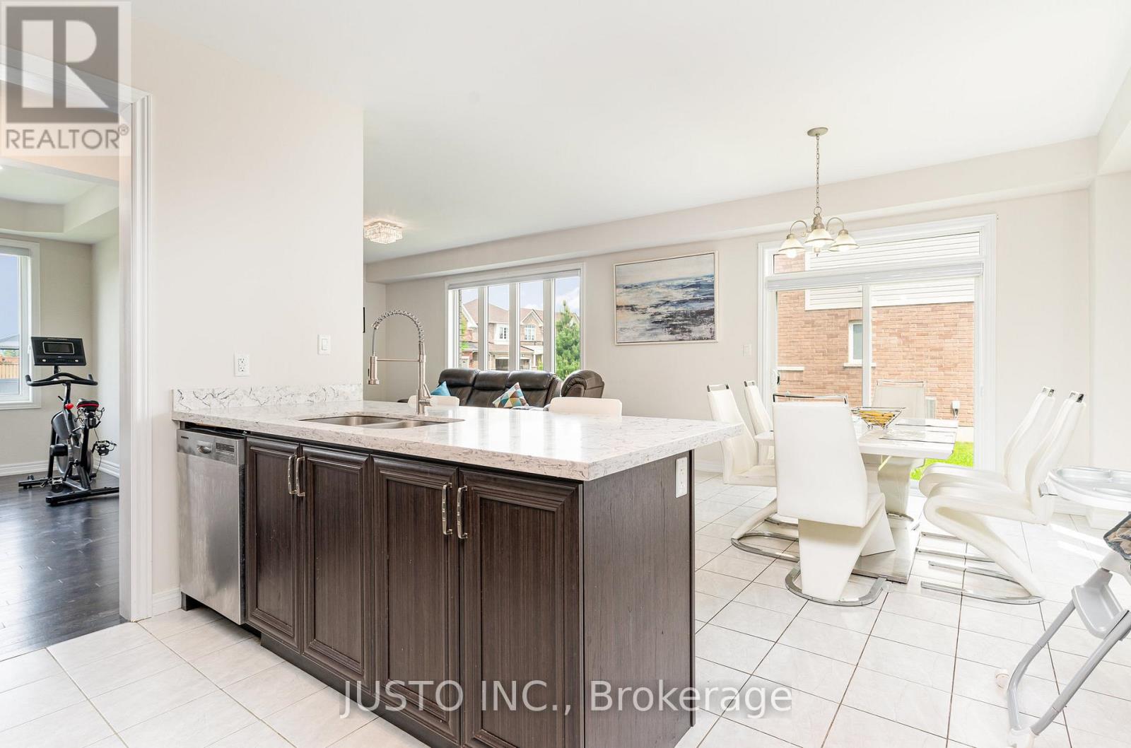 60 Paul Rexe Boulevard, Otonabee-South Monaghan, Ontario  K9J 0G4 - Photo 5 - X12207170