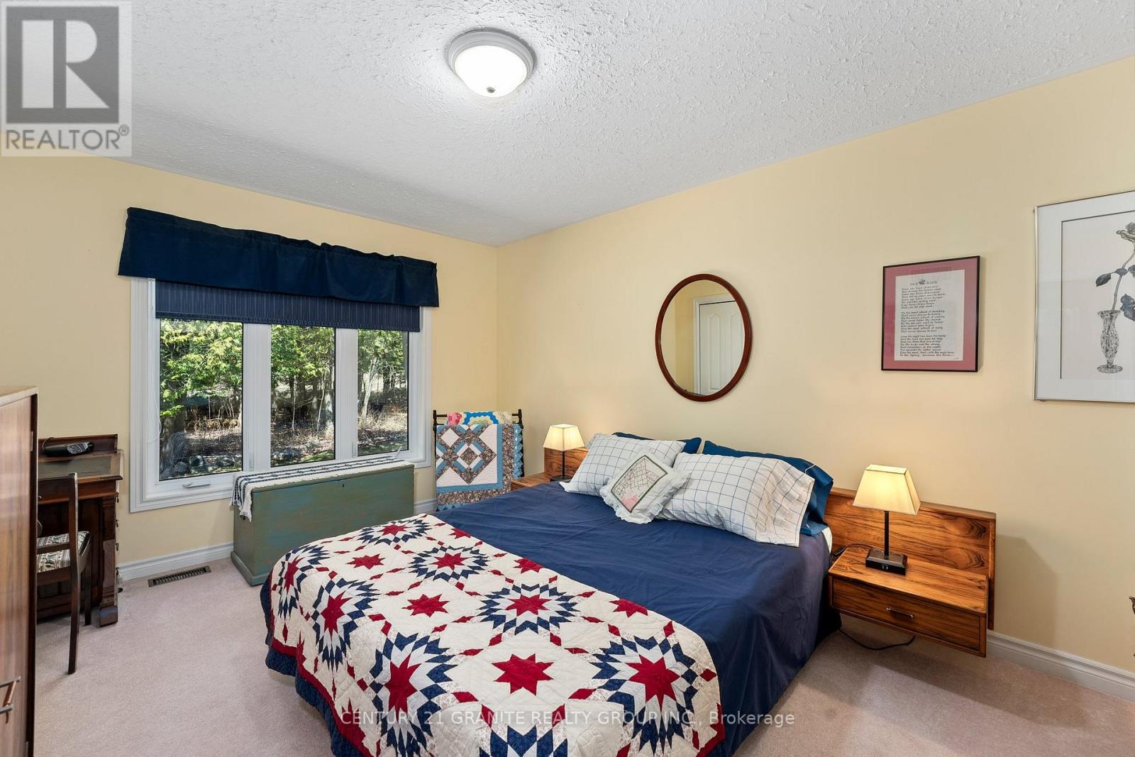 54 Cedar Drive, Hastings Highlands (Herschel Ward), Ontario  K0L 1C0 - Photo 13 - X12207642