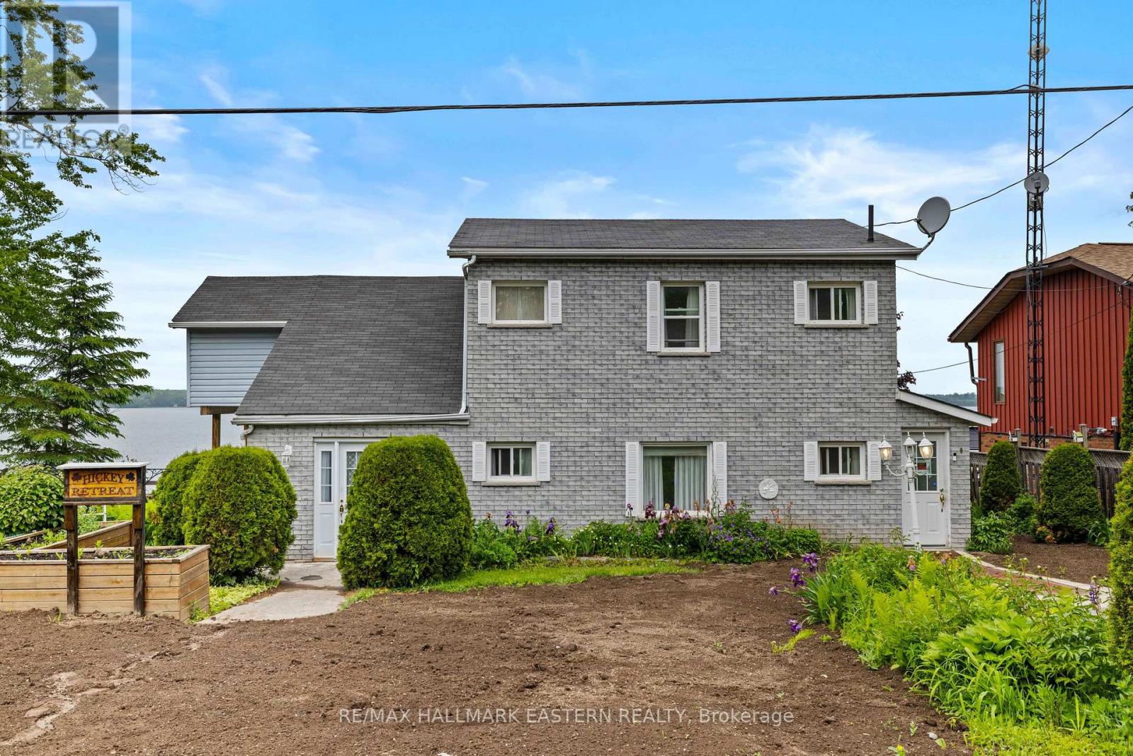 2452 Upper Chemung Drive, Selwyn, Ontario  K0L 2H0 - Photo 2 - X12207734