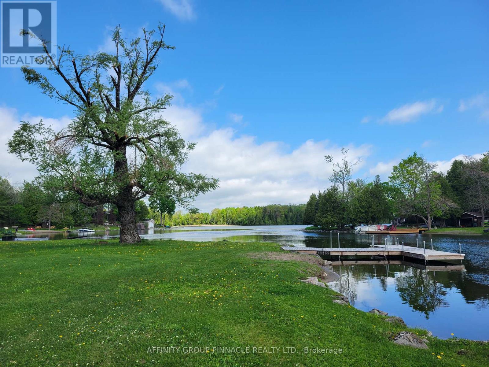 2473 Selwyn Bay Lane, Selwyn, Ontario  K0L 2H0 - Photo 4 - X12207842