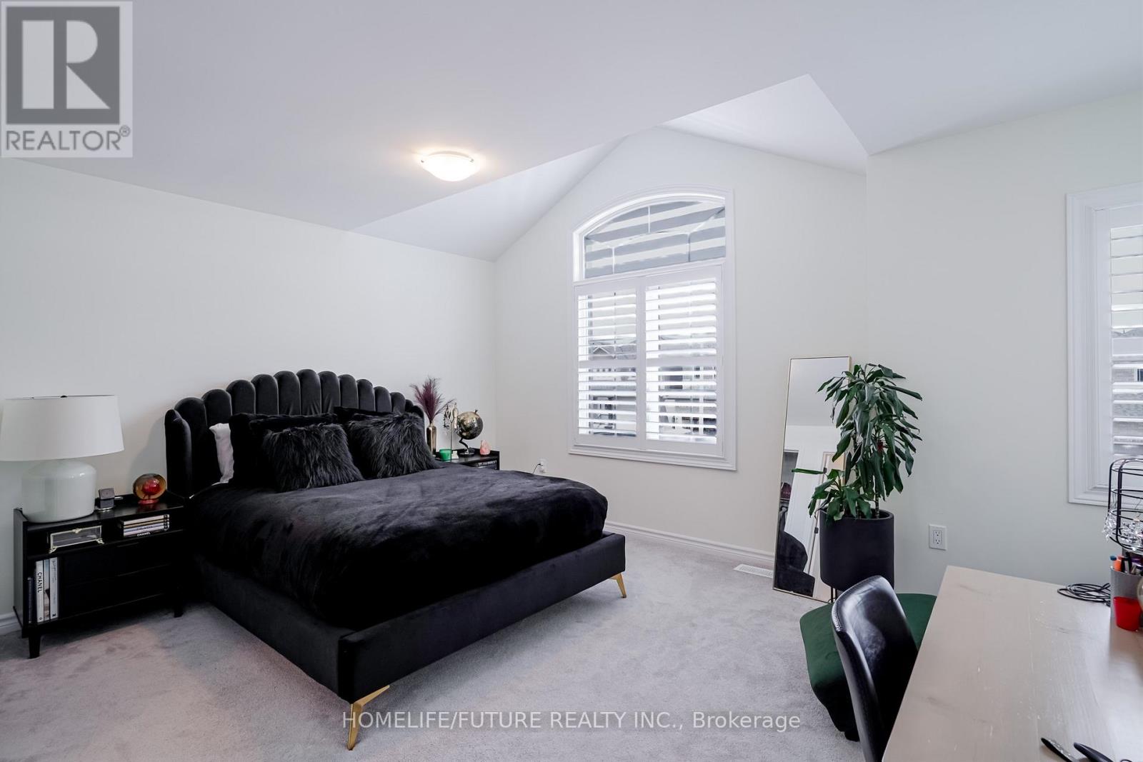 225 O'neil Street, Peterborough North (North), Ontario  K9K 0H5 - Photo 39 - X12207731