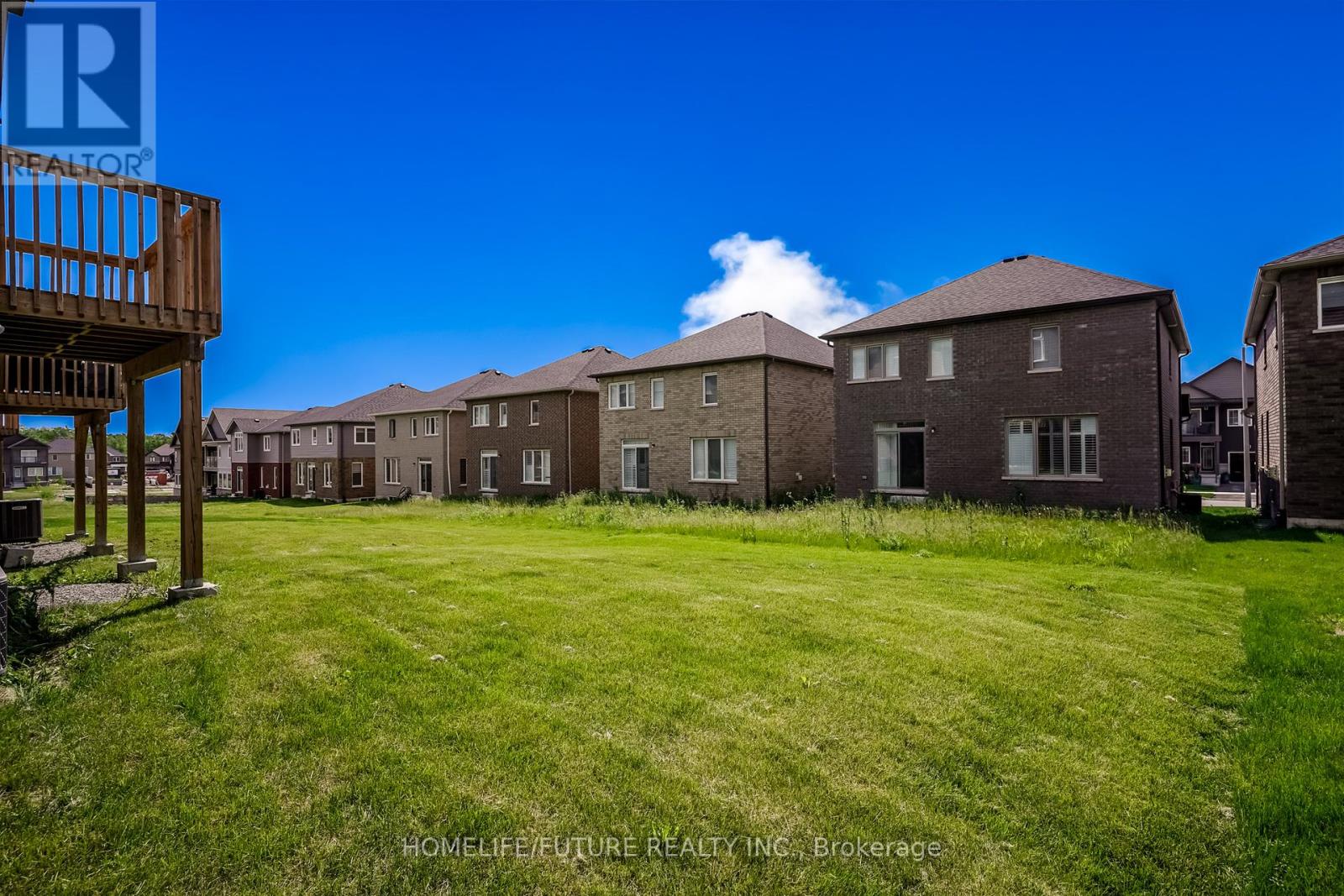 225 O'neil Street, Peterborough North (North), Ontario  K9K 0H5 - Photo 4 - X12207731