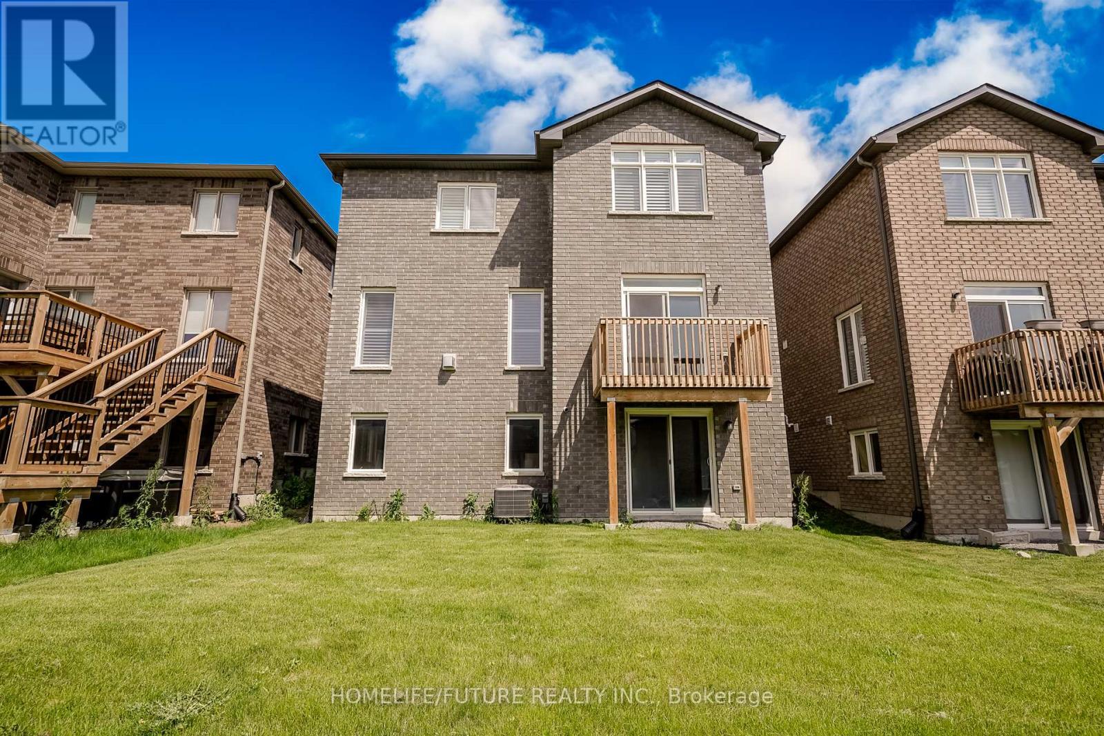 225 O'neil Street, Peterborough North (North), Ontario  K9K 0H5 - Photo 5 - X12207731
