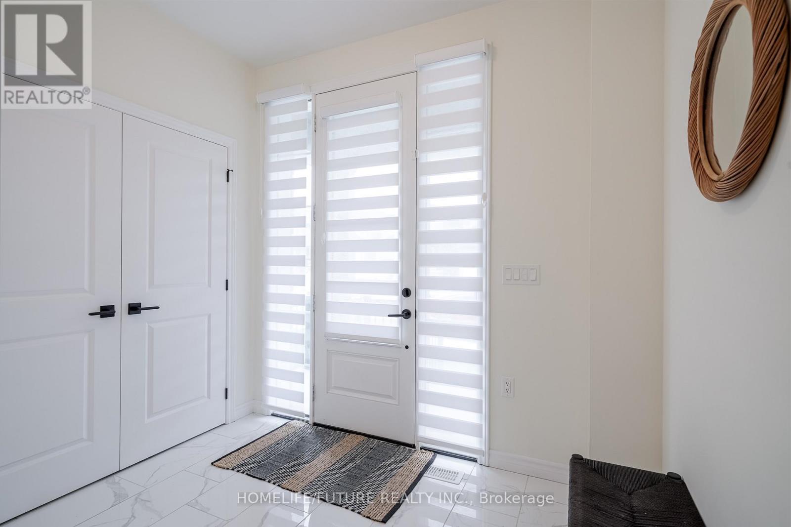 225 O'neil Street, Peterborough North (North), Ontario  K9K 0H5 - Photo 6 - X12207731