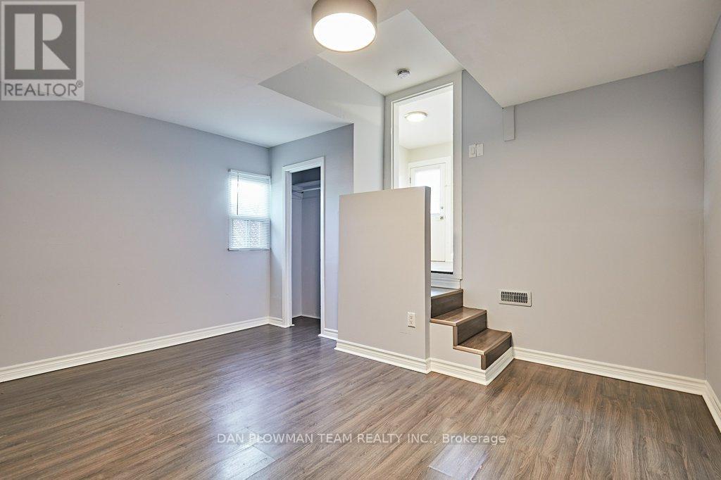 20 Queen Street, Kawartha Lakes (Lindsay), Ontario  K9V 1E9 - Photo 15 - X12207848