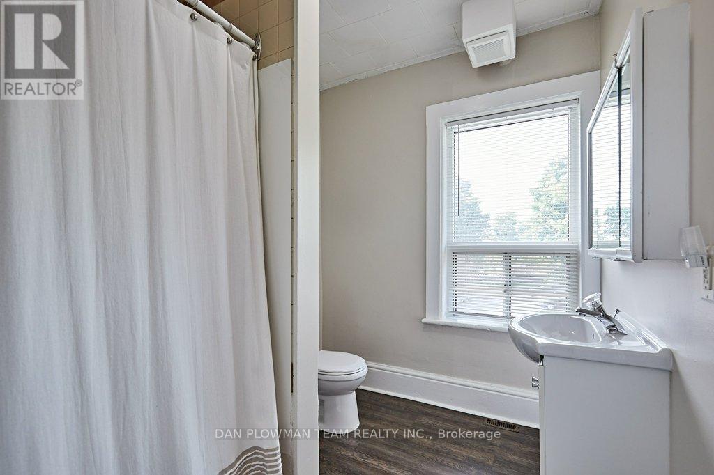20 Queen Street, Kawartha Lakes (Lindsay), Ontario  K9V 1E9 - Photo 27 - X12207848